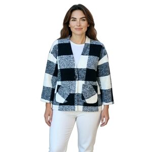 DIP Women's Plaid Blazer/Jacket With Pockets Size M/L NEW!